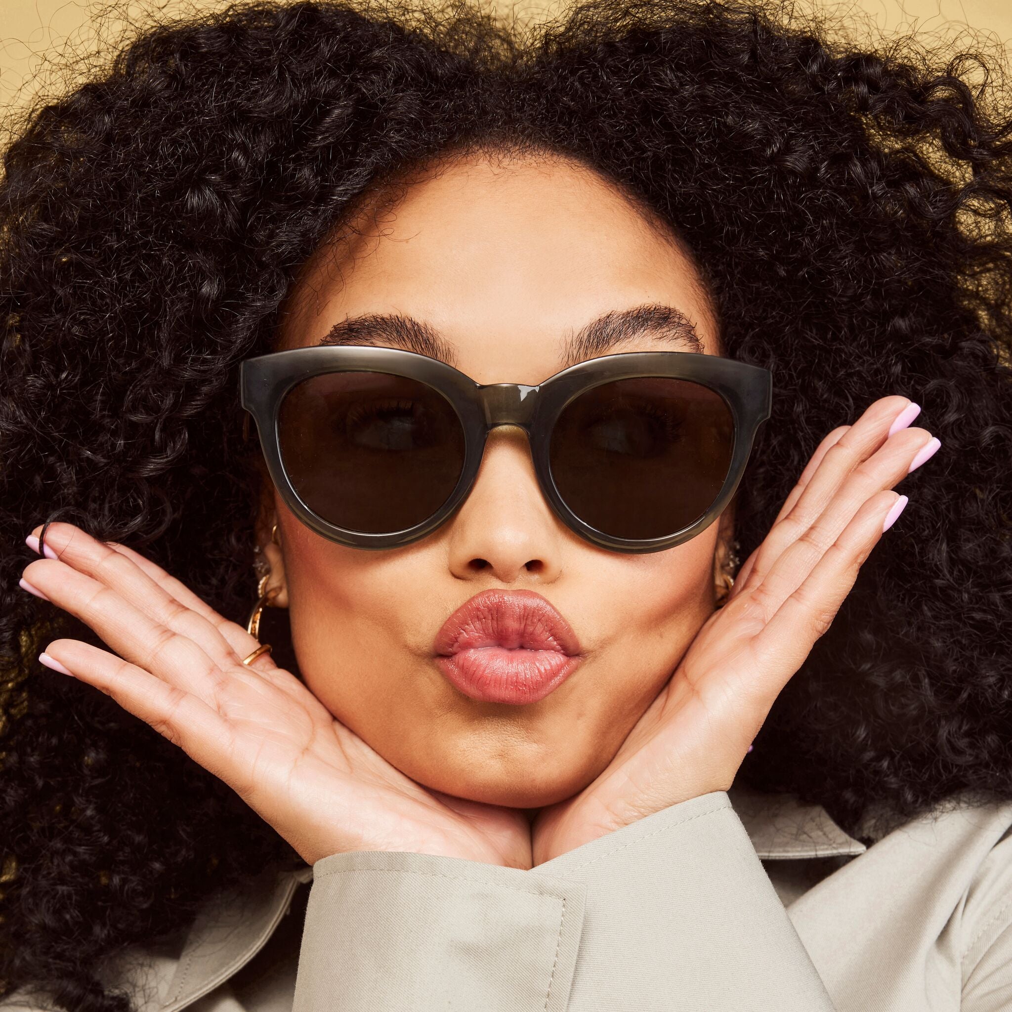 Florentin Black Tortoise Traveler Sunglasses - Image 2